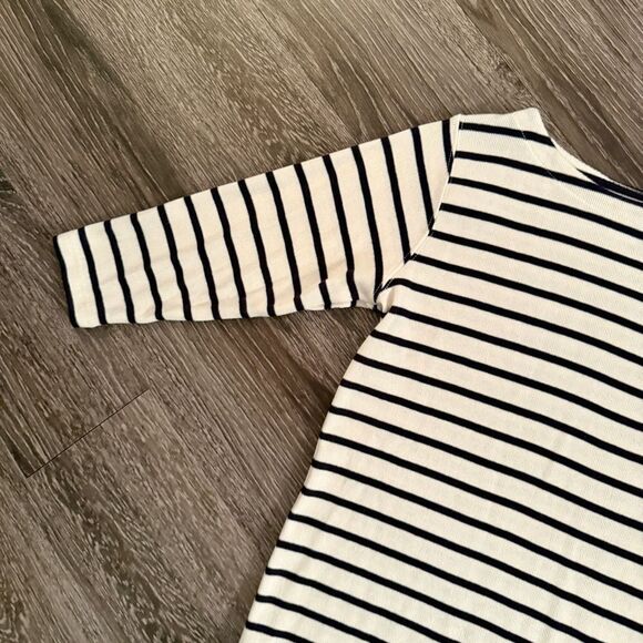 L.L Bean Cream and Navy Striped 3/4 Sleeve Boatneck - Picture 2 of 9